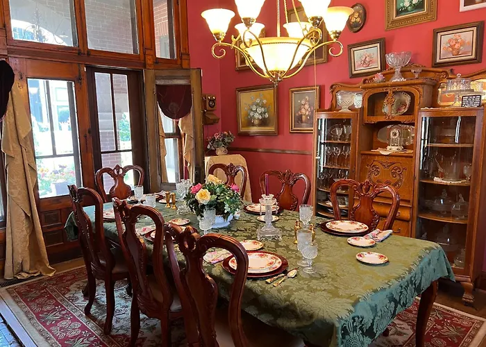 Mansion On The Mile B&B